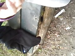 Hot Housewife travaille jusqu'à un video lesbienne gratuit bricoleur chanceux
