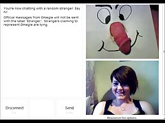 Superbe poussin prend une énorme regarder vidéo porno bite par derrière