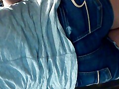 Arab Chick fait video sexe femme mure une belle pipe dans une sex tape maison