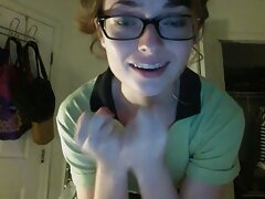 Une étudiante adolescente se fait défoncer la video erotique streaming chatte par un enseignant pervers