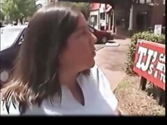 La jeune maman a eu peur et honte au début les vidéos xxx