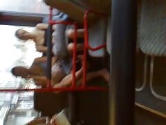 Hot Lesbian Babes s'amusant sous la douche jeune mec gay video