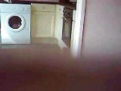 Enfoncer la chatte vidéo sexse rasée
