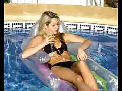 Amateur Teen extrait video sexe Fucking comme cadeau d'anniversaire