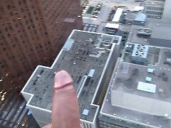Un garçon a trouvé la soeur de sa vidéo sec gratuit petite amie totalement ivre dans son lit