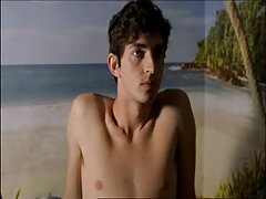 Une indienne mignonne tire son prono video gratuit premier porno