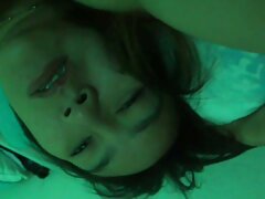 Maman ne video porno femme obese devrait pas réveiller le petit ami de sa fille habillé comme ça
