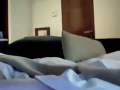 Je dois lui coller ma saucisse avant video porno femme mure le dîner