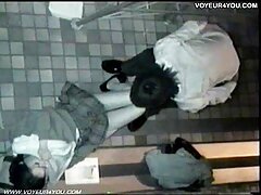 Jeune infirmière asiatique abusée sexuellement video erotique japonaise à la clinique